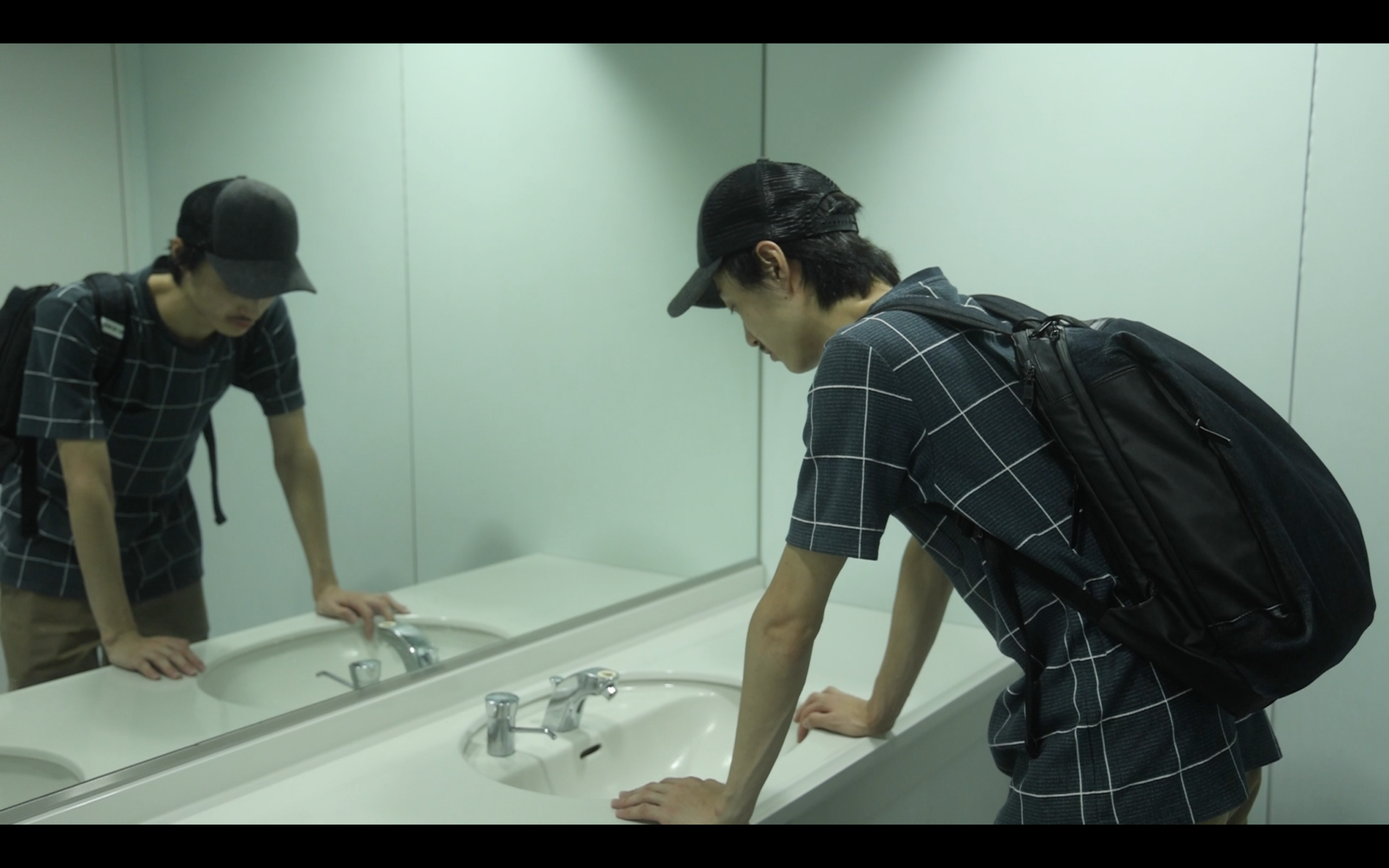 「空気をみつめる」　「そこにある友情」 ー 蛭川亮監督作『院生と社会人』